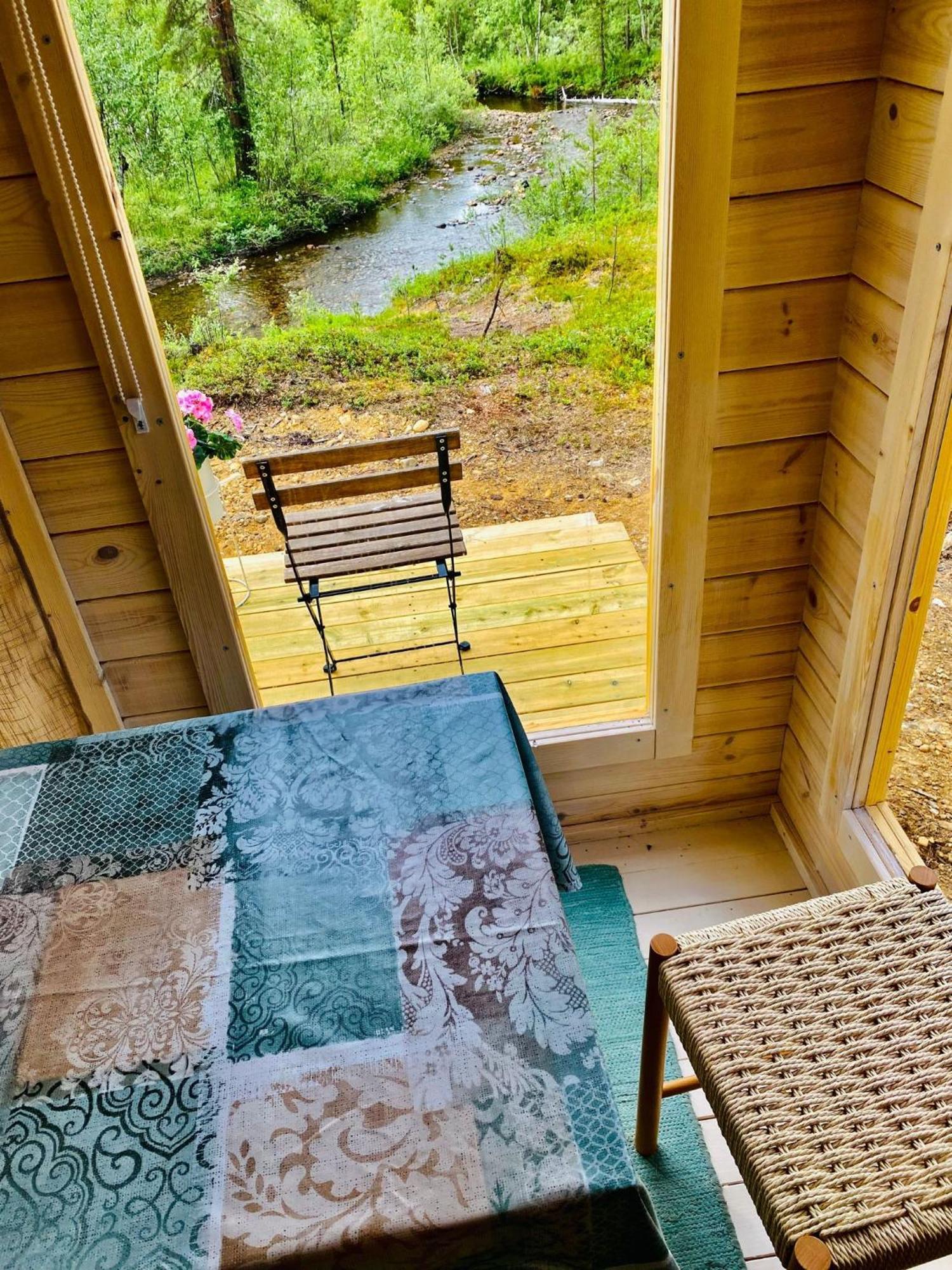 Lemmenjoen Lumo - Nature Experience & Accommodation Lemmenjoki Εξωτερικό φωτογραφία